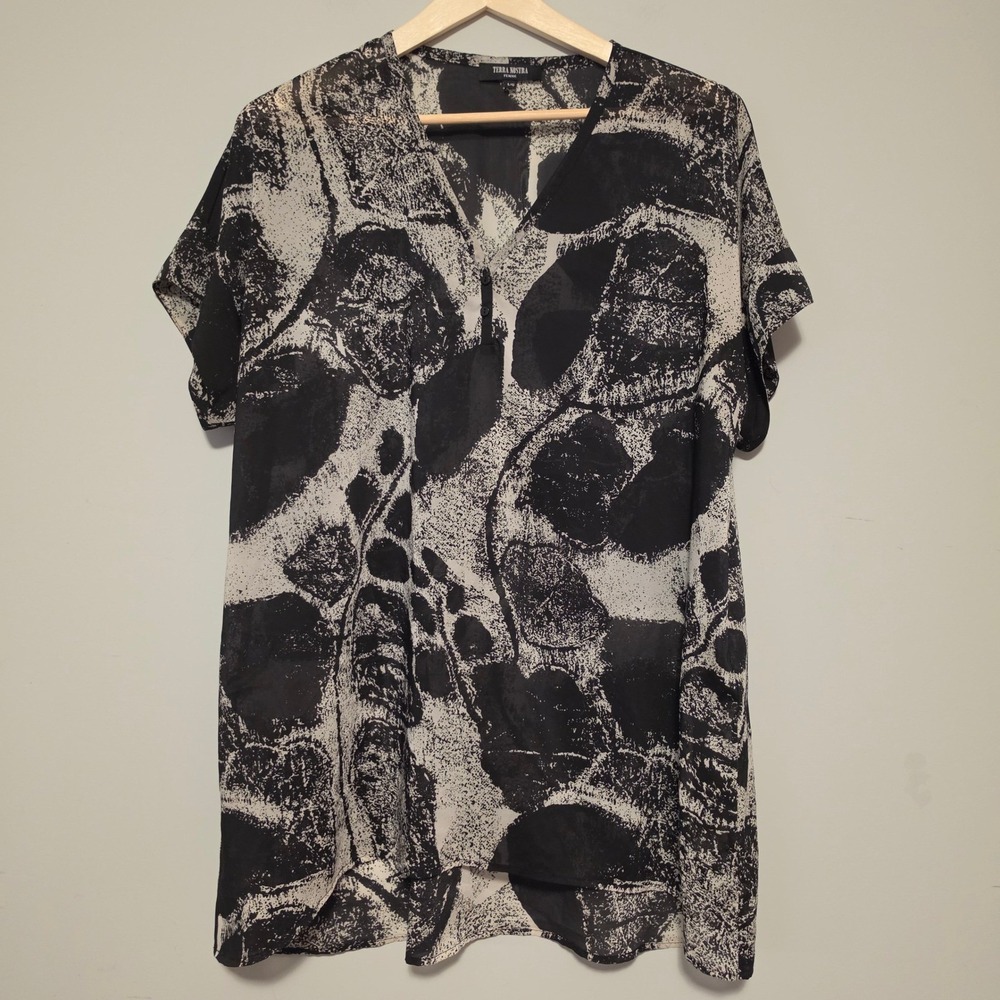 Terra Nostra Abstract Pebble Print Chiffon V-Neck Tunic Top Black White Large